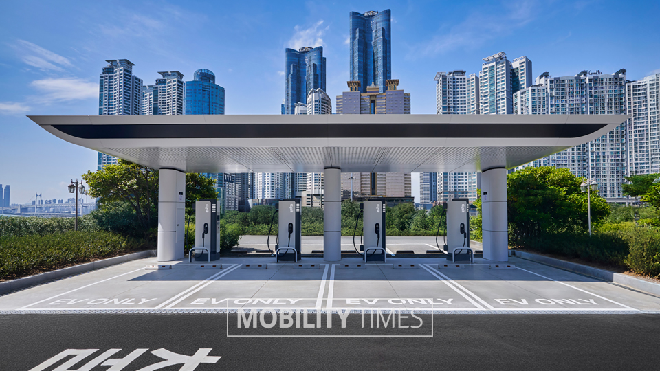 현대자동차 전기 충전 스테이션